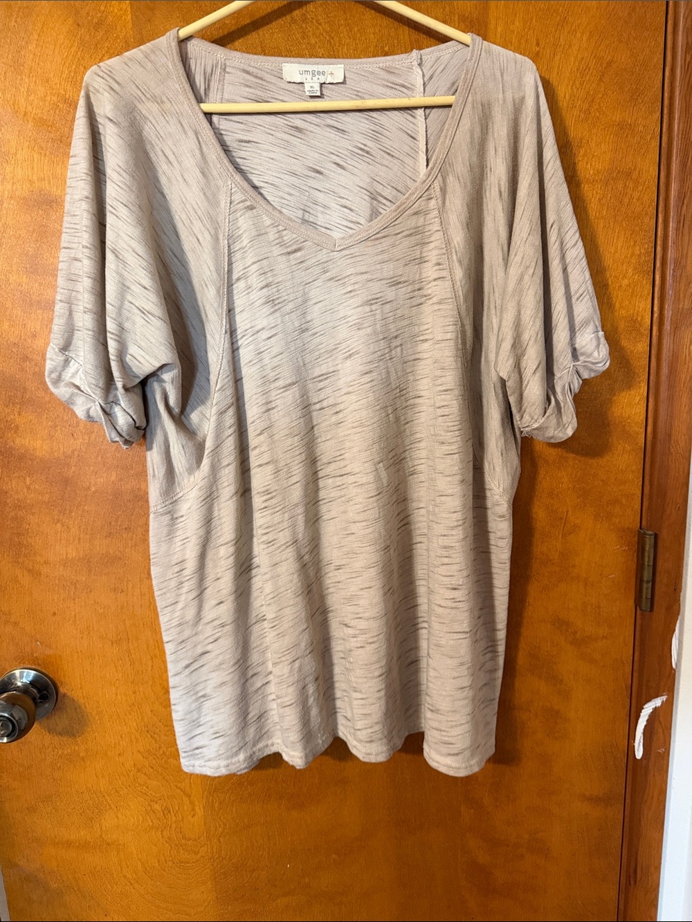 Umgee Heathered Taupe Short Sleeve V-Neck Top